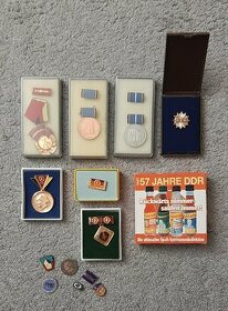 Vyznamenání a odznaky DDR ( Východní Německo )