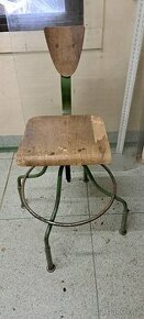 Prodám 2 retro dílenské židle - 1