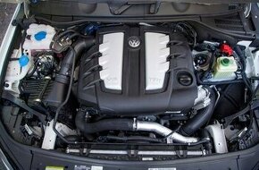 Motor BKS 3.0TDI 165KW VW Touareg 7L r.v. 2006 162tis km