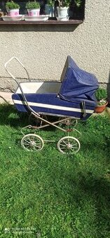 retro kočárek