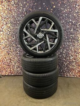 HYUNDAI KONA 225/40r18 Alu kola+ letni pneu