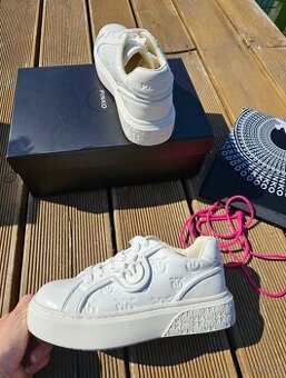 Pinko sneakers vel.36, 40 a 41 nové - 1