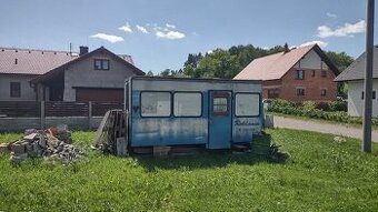 Stavební buňka / nástavba Avie