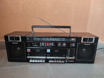 PORTABLE STEREO COMPONENT SYSTEM PANASONIC RX - CW30L.