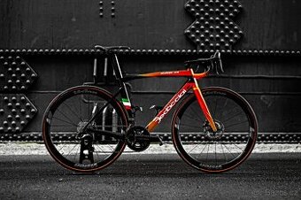 Dedacciai Scuro 25, Shimano Ultegra Di2 2x12, Vision Metron