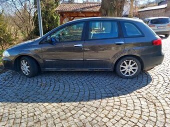 Croma 1,9 JTD 16V automat