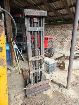 Zdvih za traktor