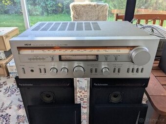 Akai AA-R30