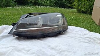 Levý přední světlomet VW Golf 7