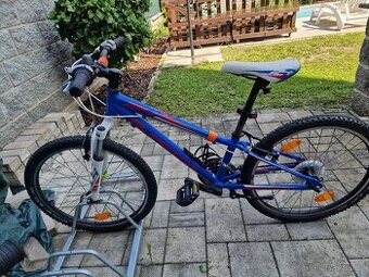 Supperior  kolo  juniorske 24 Brno mesto