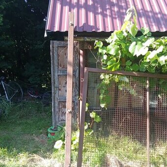 Prodám vrata i s otevíráním na dálkové ovládání