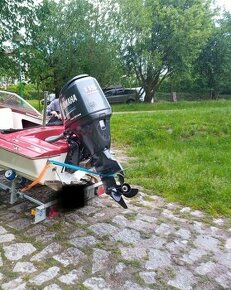Lodní závěsný motor Yamaha 115hp 4takt