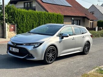 Corolla, 1.8Hybrid E-Cvt Comfort Sports,ČR,DPH