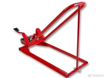 Zvedak  hydraulický