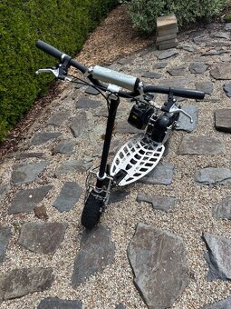 Motorová koloběžka NITRO scooters