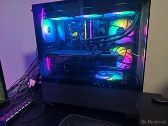Rx 6800 16gb ,32 Gb DDR4, ryzen 5 5600x