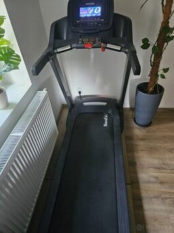 Běhací pás Housefit Spiro 80 iRun