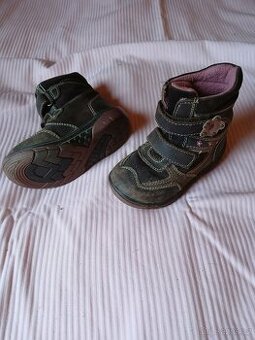 Zimní a podzimní boty vel. 24,23, 22