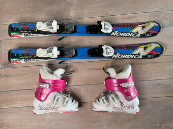 Lyže Nordica 90 + Lyžáky Lange 21,5 (venkovní 260)