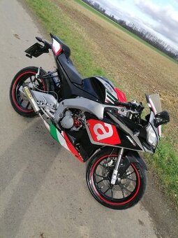 Aprilia Rs4 50ccm AM řidičák - 1