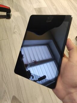 iPad 1 64gb A1455 odhlášený