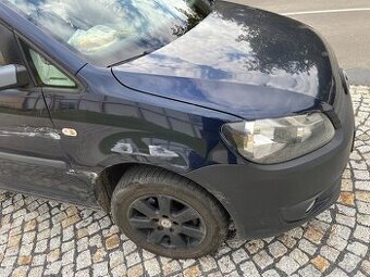 Koupím blatník na VW Caddy