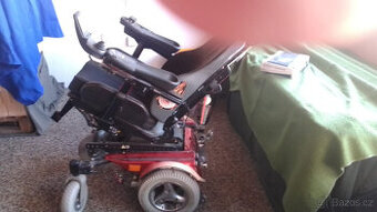Elektrický invalidní vozík
