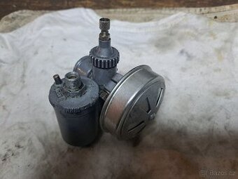 Manet 90 , CZ 125 T - karburátor Jikov 2916