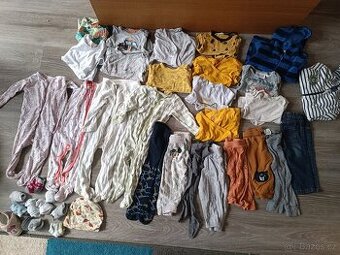 Balík oblečení 6-12 měsíců