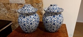 Dvě čínské vázy