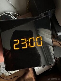 Radio hodinky sony - 1