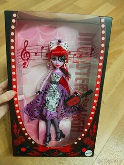 Monster high skullector Operetta Outta Fright