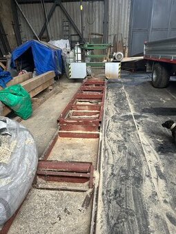 Kmenová pásová pila