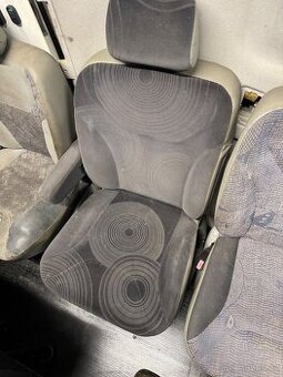 Sedačky Renault Trafic