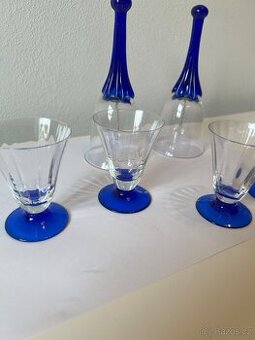 Retro sada s kobaltově modrou patkou + skleněné zvonky (6 ks