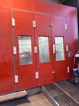 Lakovací a sušící kabina BLOWTHERM