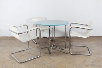 sezení funkcionalismus,Hana Kučerová Záveská