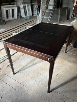 Rozkládací stůl Variant – Dřevotvar Jablonné nad Orlicí