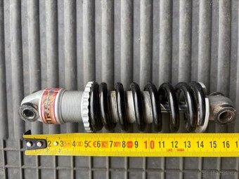 Kuberg Hero - zadní tlumič