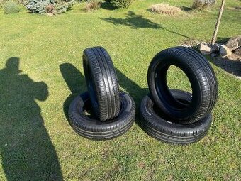 165 70 14 Continental cca 8 mm