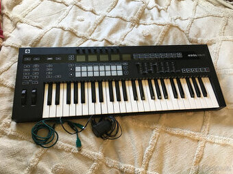 MIDI klávesy Novation 49SL MkIII