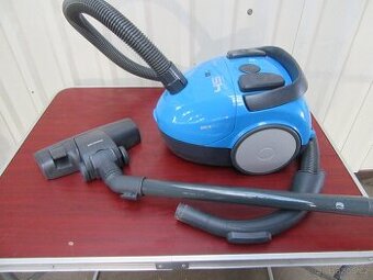 Nabízím sáčkový vysavač Sencor. Plně funkční. Zachovaly stav