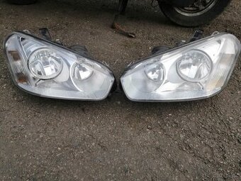 Ford Focus C -Max 1.8i,1.6HDi rok 2003 - 05. Světla na 2008