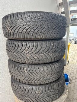 185/60R15 Firestone zimní