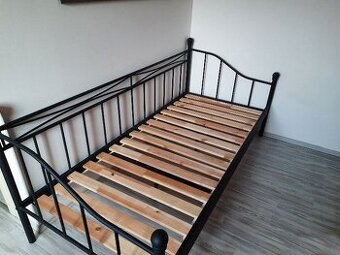Prodám kovovou postel, jednolůžko IKEA