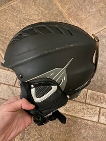Pánská lyžařská helma UVEX - 1