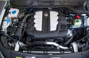 Motor CAS CASA 3.0TDI V6 176KW VW Touareg 7L 2010 161tis km