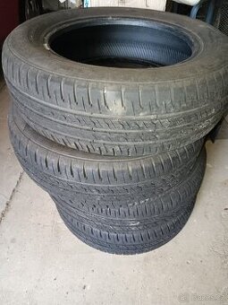 Letní pneumatiky Barum 185/65/15
