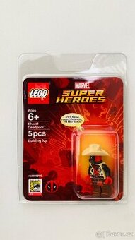 LEGO MINIFIGURKA ŠERIF DEADPOOL MARVEL COMIC CON 2018