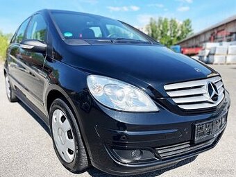 MERCEDES-BENZ B200 100KW 133.000KM 2.MAJ VELKÝ SERVIS